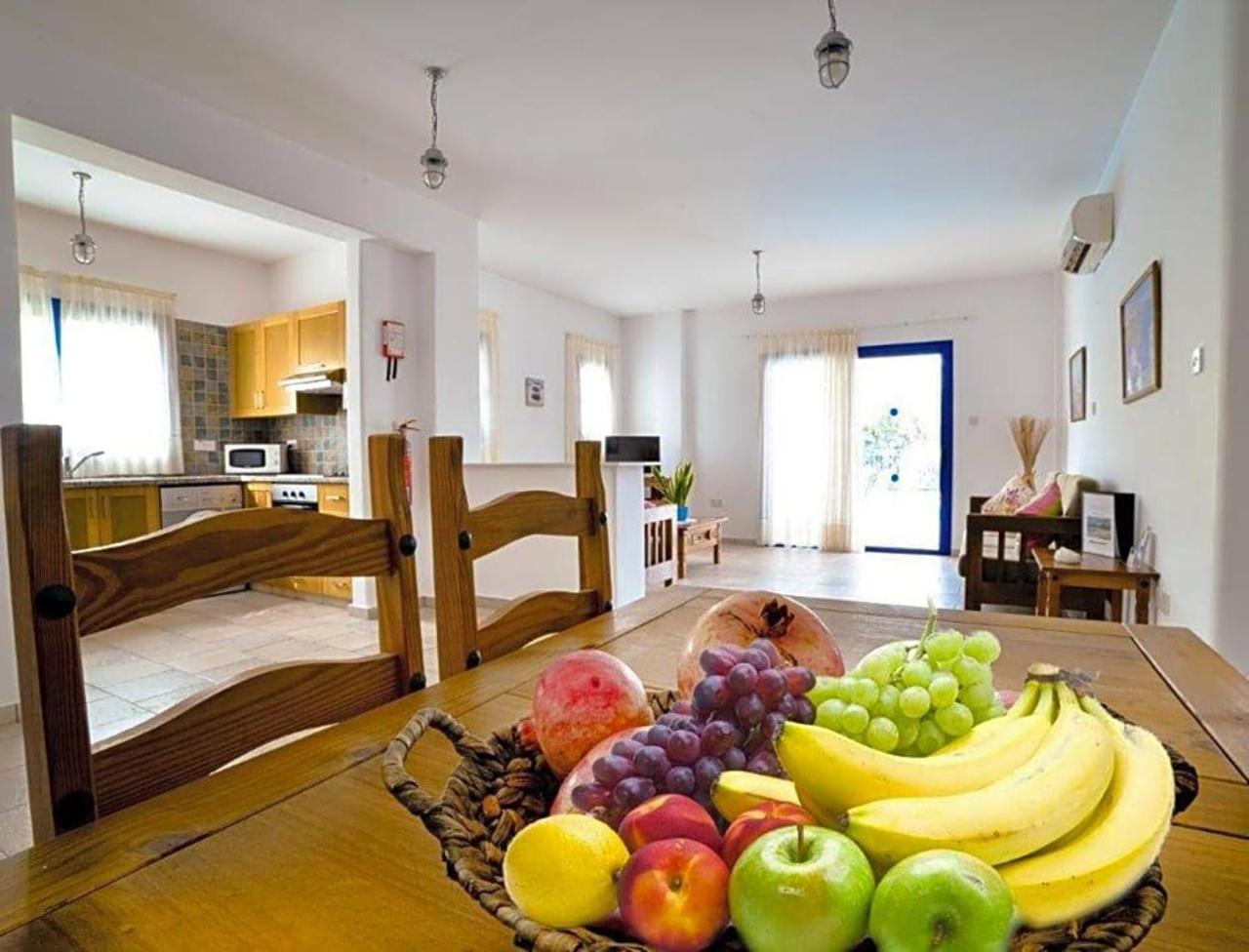 Azzurro Holiday Villas Peyia Extérieur photo