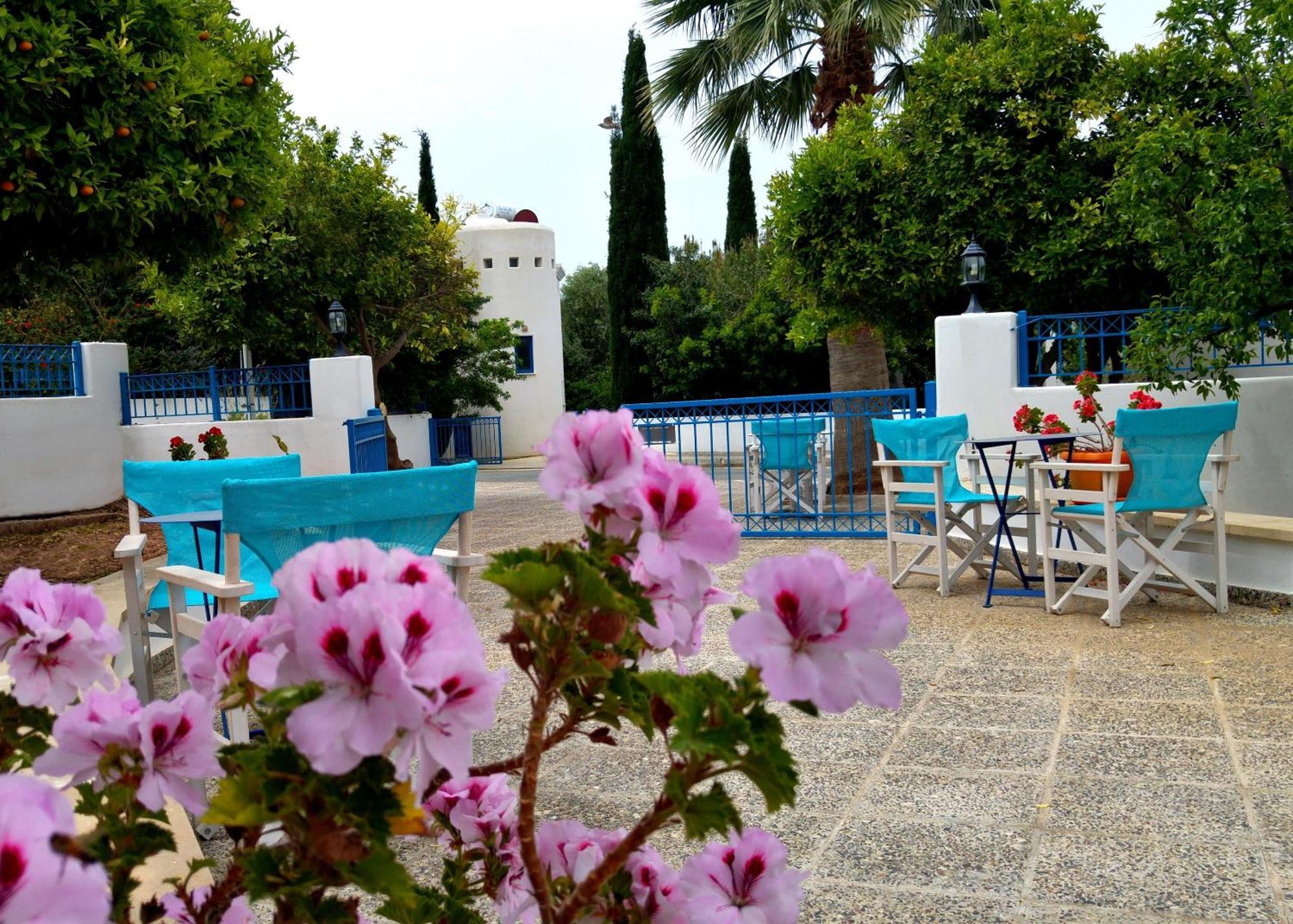 Azzurro Holiday Villas Peyia Extérieur photo